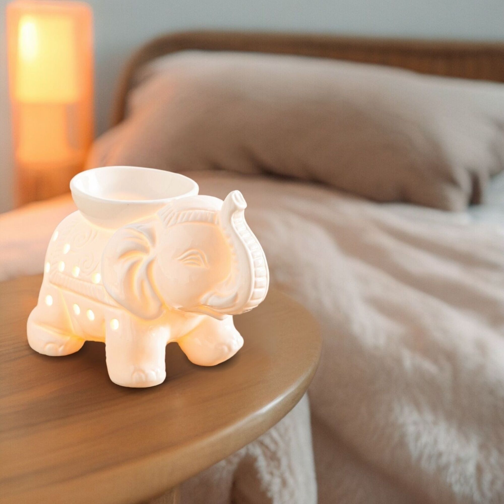 Brûleur fondant cire Parfumée en céramique Éléphant Tandor blanc – Image 3